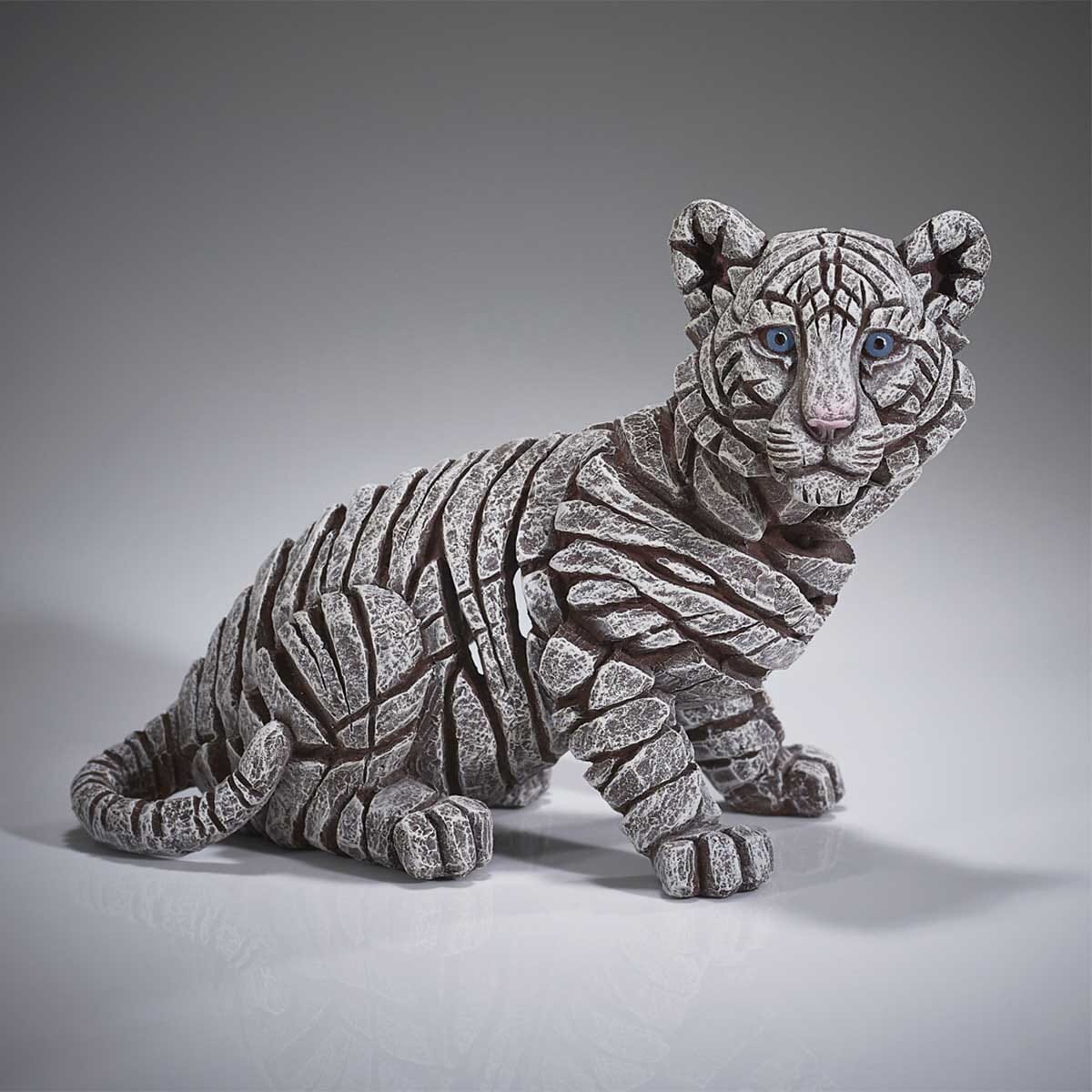 Edge Sculpture, Tiger Cub, Siberian,