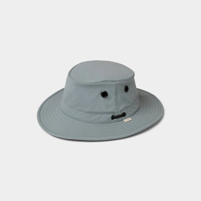 Tilley Ultralight T5 Classic Hat, Mist Blue
